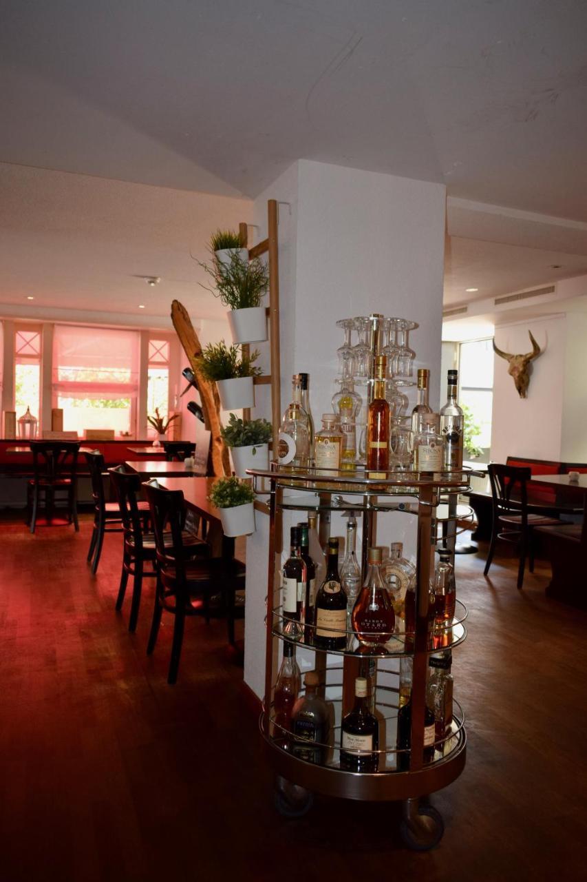 Hotel Baeren ลาเชน ภายนอก รูปภาพ